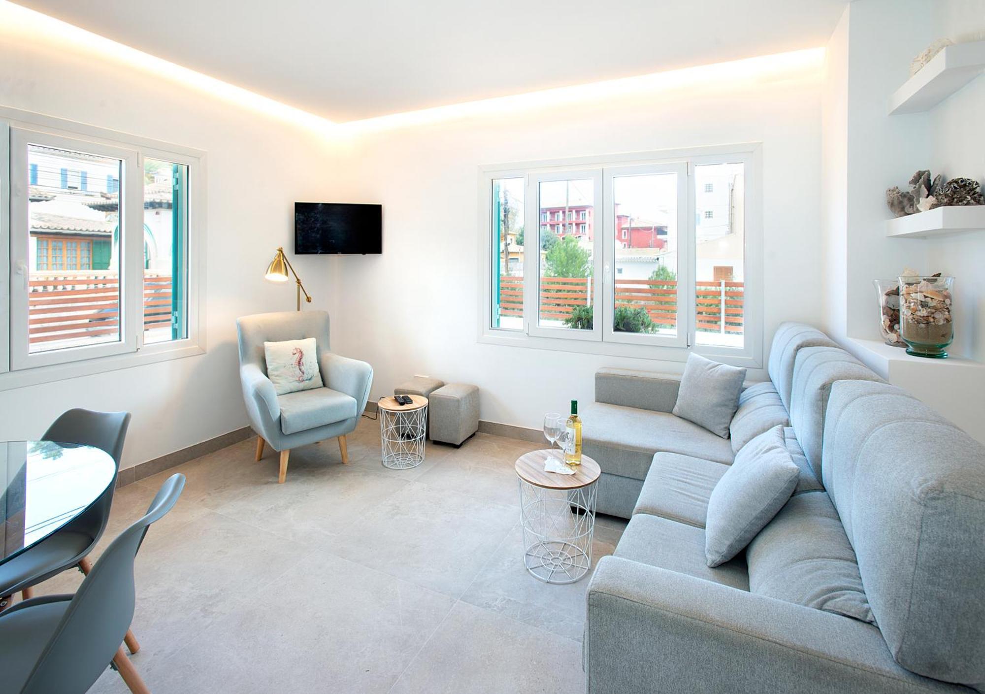 Owl Booking Villa Beach House Magdalena - 5 Min Walk To The Beach Cala de Sant Vicenc מראה חיצוני תמונה